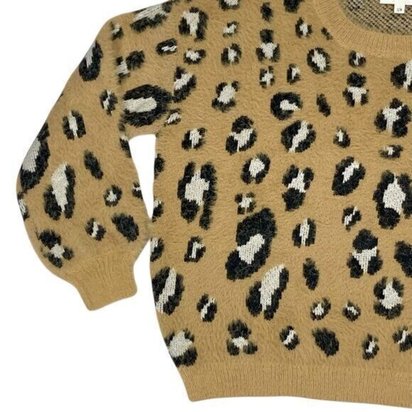 Believe Fuzzy Sweater Womens S/M Brown Leopard Oversized Soft Cozy Pull Over NEW - Picture 4 of 16